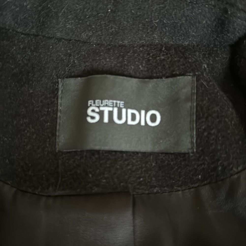 Fleurette Studio Trenchcoat View 2